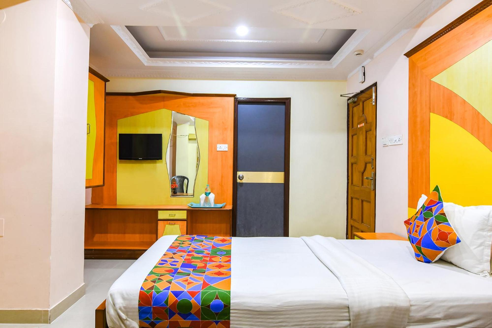Fabexpress Wild Orchid - 800M From Medica Superspecialty Hospital Hotel Kolkata Bagian luar foto