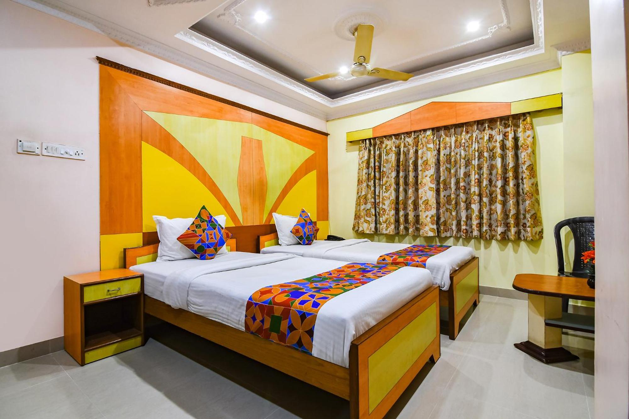 Fabexpress Wild Orchid - 800M From Medica Superspecialty Hospital Hotel Kolkata Bagian luar foto